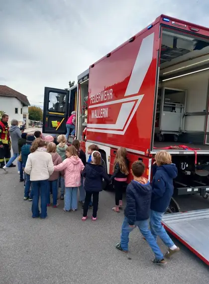 Evakuierungsübung in der Volksschule 2